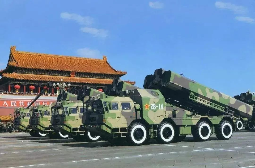 【航化说】重磅！盛大阅兵阵容揭晓 | 盘点往年惊艳亮相的航天装备