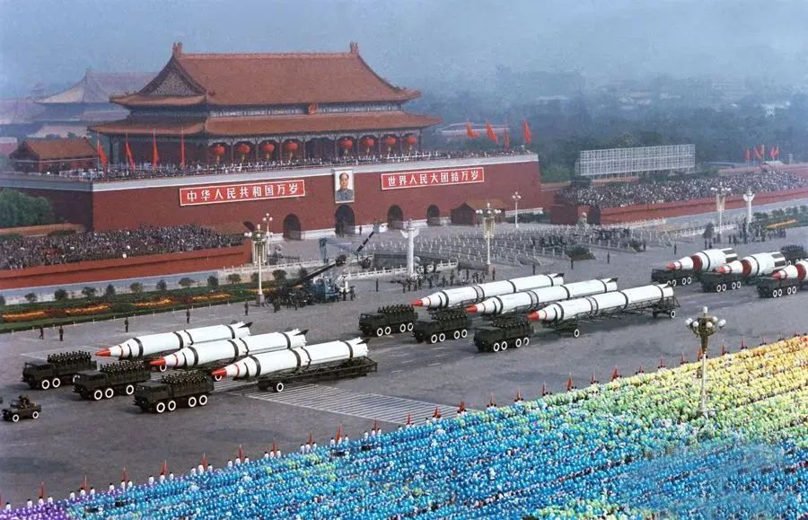 【航化说】重磅！盛大阅兵阵容揭晓 | 盘点往年惊艳亮相的航天装备