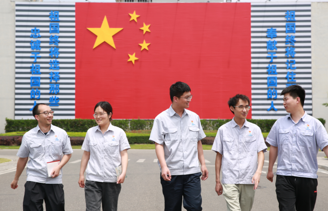 中国航空发动机高空模拟试车台建设60年：“争气台”托举“中国心”