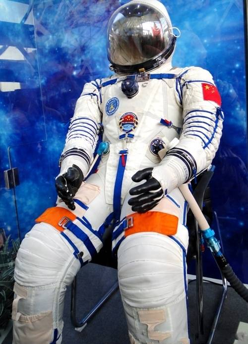 【航化说】航天服系列之舱外服 ——我国舱外服迎来“退休” 【航化说】航天服系列之舱外服 ——我国舱外服迎来“退休”