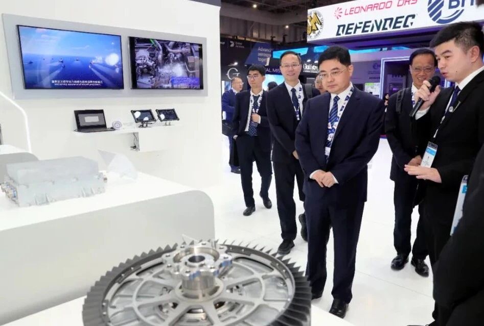 中国航发首次亮相迪拜国际航空展 中国航发首次亮相迪拜国际航空展