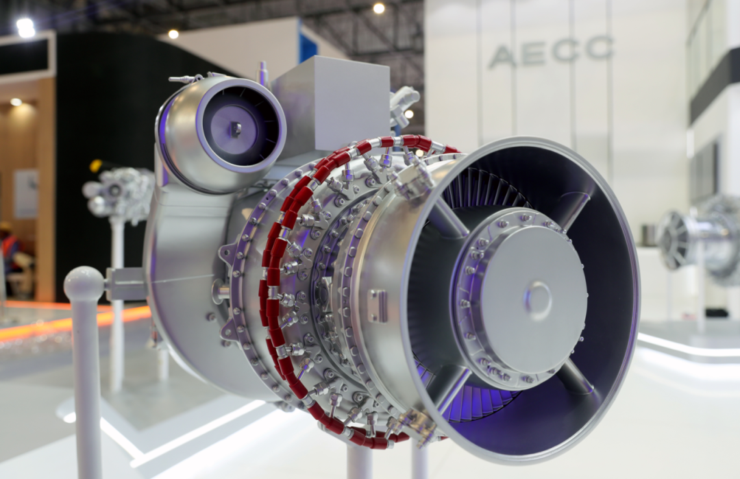 中国航发首次亮相迪拜国际航空展 中国航发首次亮相迪拜国际航空展