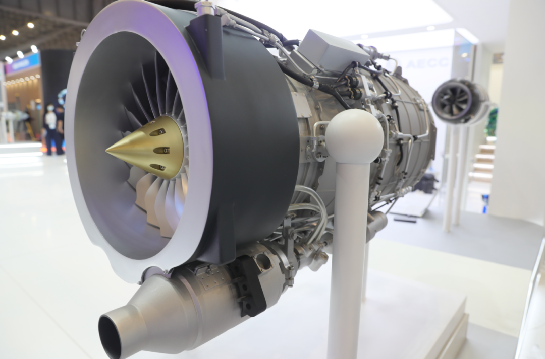 中国航发首次亮相迪拜国际航空展 中国航发首次亮相迪拜国际航空展