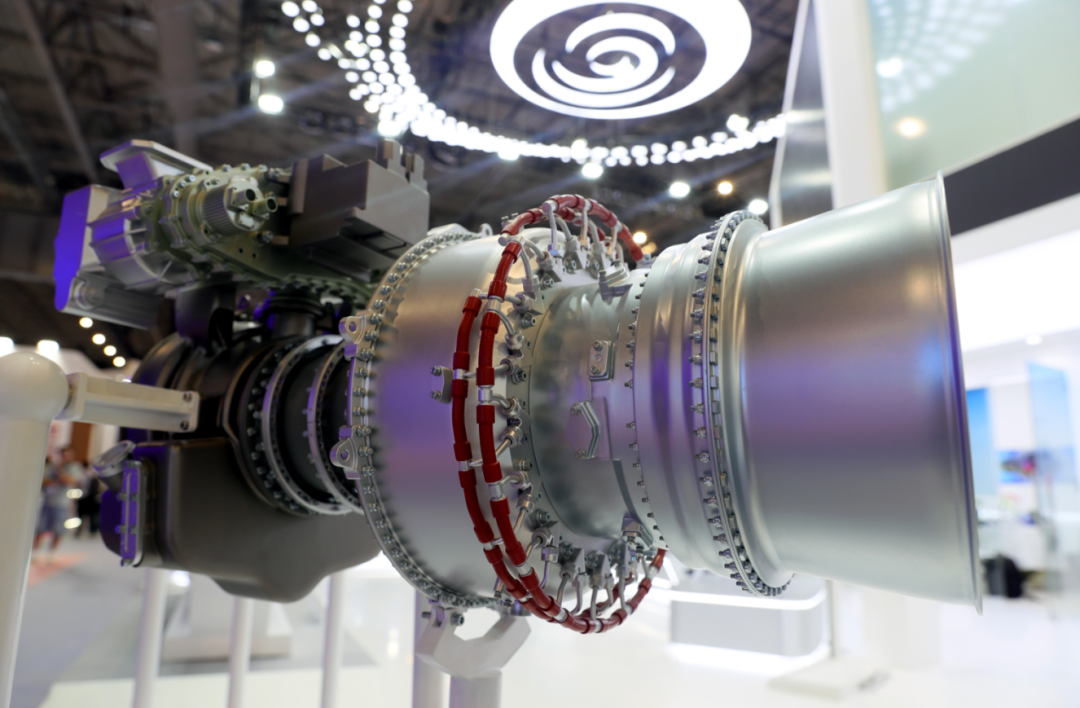 中国航发首次亮相迪拜国际航空展 中国航发首次亮相迪拜国际航空展