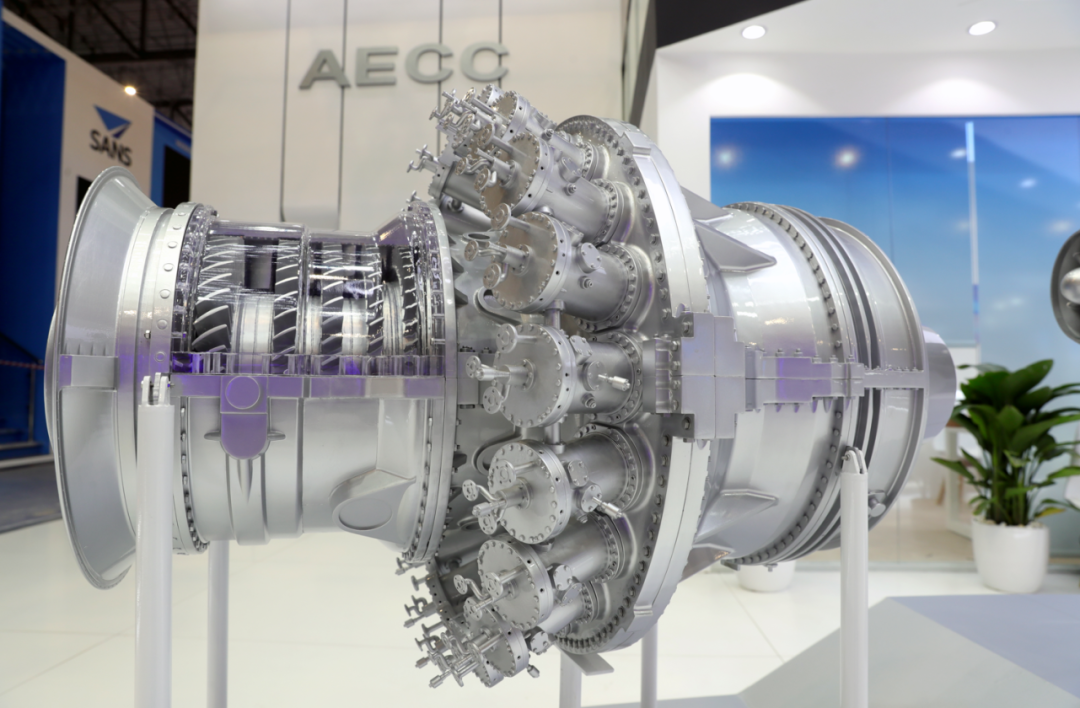 中国航发首次亮相迪拜国际航空展 中国航发首次亮相迪拜国际航空展