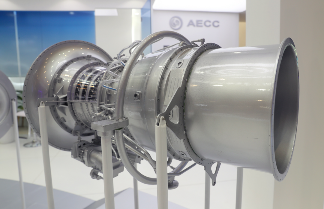 中国航发首次亮相迪拜国际航空展 中国航发首次亮相迪拜国际航空展