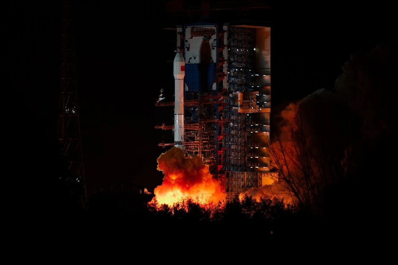 我国成功发射通信技术试验卫星二十二号 我国成功发射通信技术试验卫星二十二号