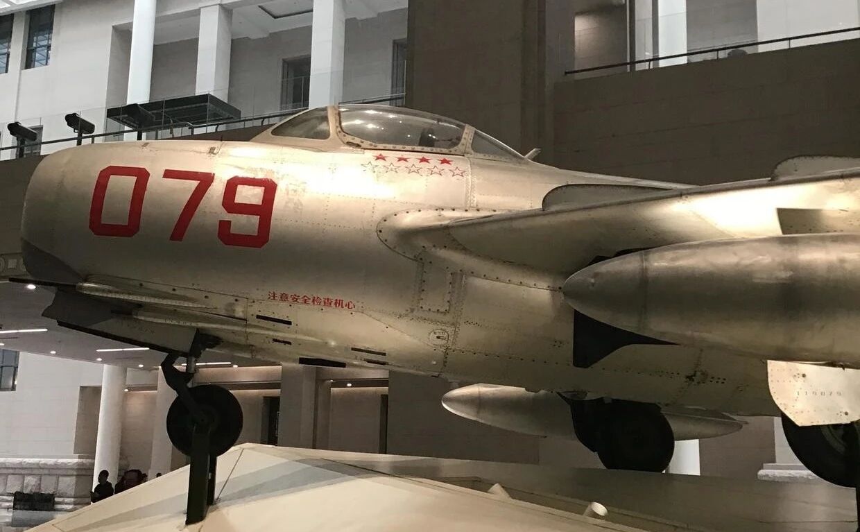 【航化说】别只看颜值!飞机涂装不是“刷油漆”那么简单 【航化说】别只看颜值!飞机涂装不是“刷油漆”那么简单