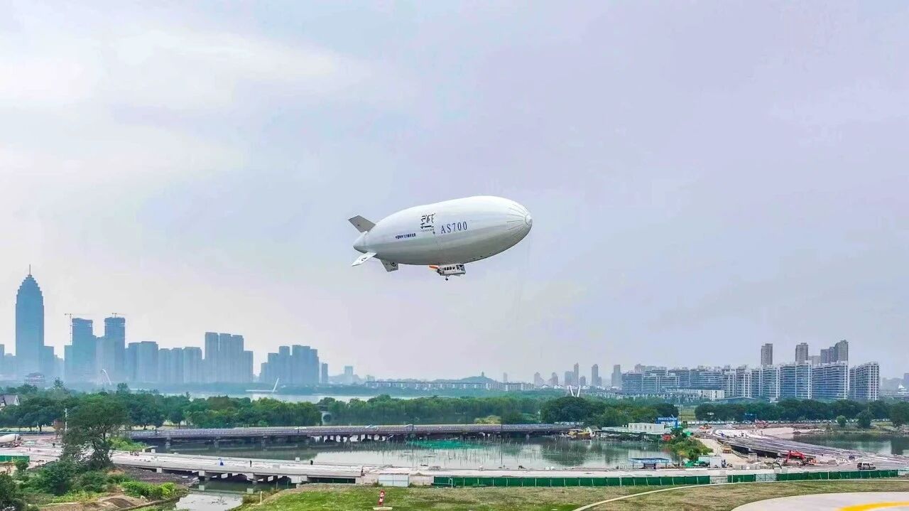 新年第一飞！AS700载人飞艇拉开驾驶员培训序幕