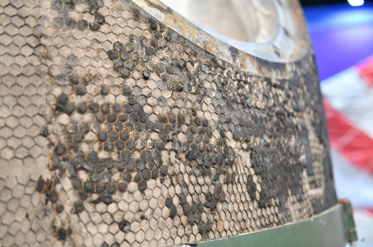 【航化说】返回舱成功着陆，外观总体正常，“防热衣”功不可没