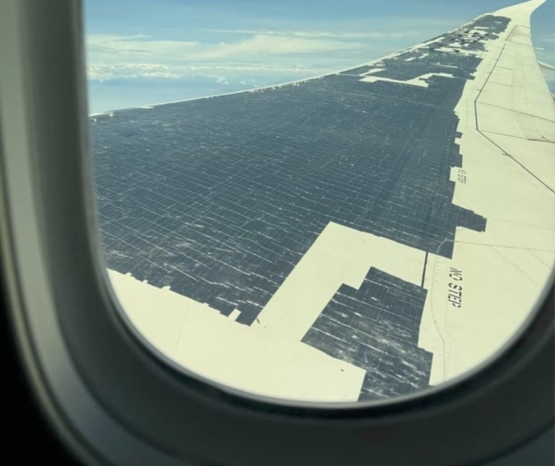 【航化网】飞机竟用胶带“粘”?先别慌,这是FAA认证的“航空级创可贴” 【航化网】飞机竟用胶带“粘”?先别慌,这是FAA认证的“航空级创可贴”