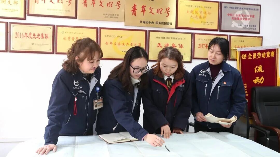 动力十足！这是可以让飞机“畅游”的水池