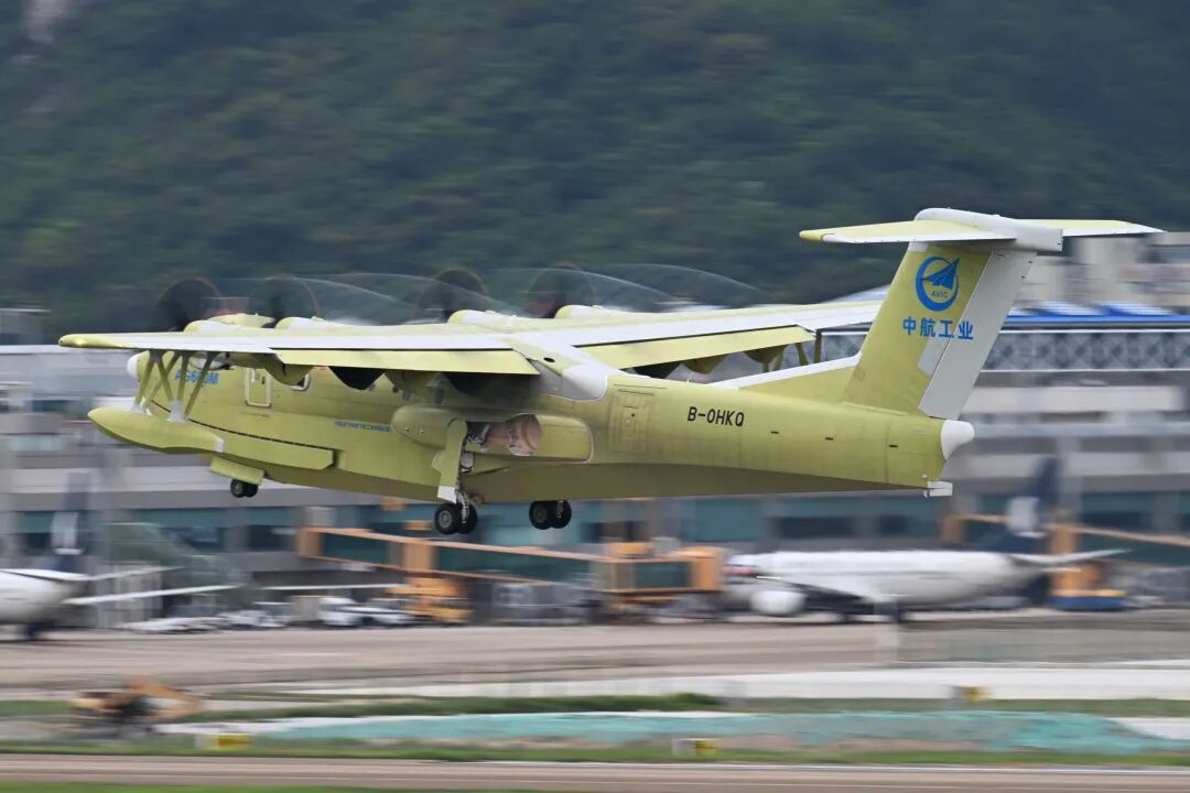 型号合格取证一年后，“鲲龙”交出多份“硬核”答卷